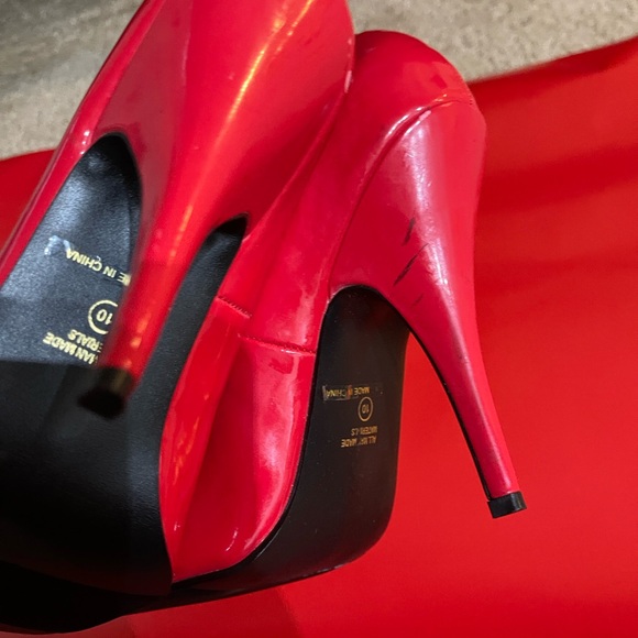 Elle Vibrant Red Heels